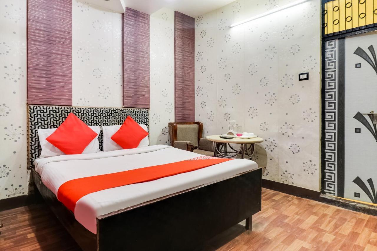 Oyo 71163 Heritage Guest House Allāhābād Junction Eksteriør billede